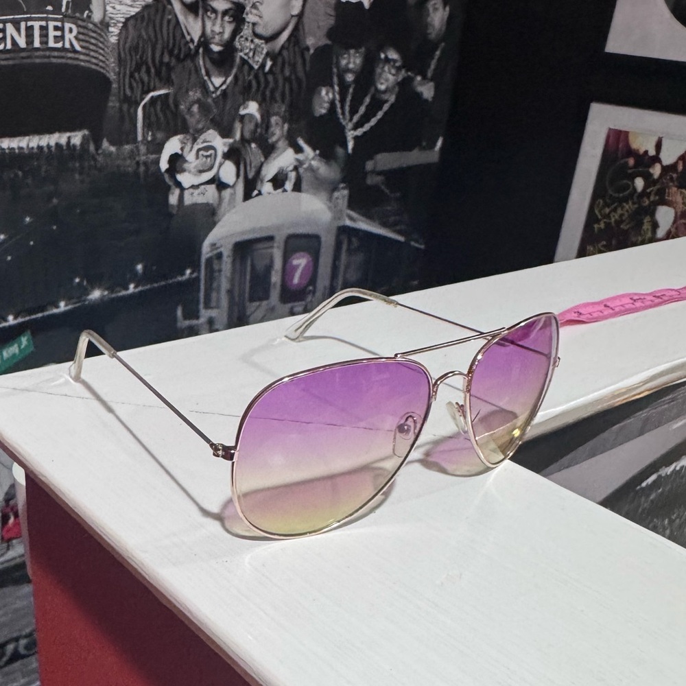 Gradient Aviator Sunglasses